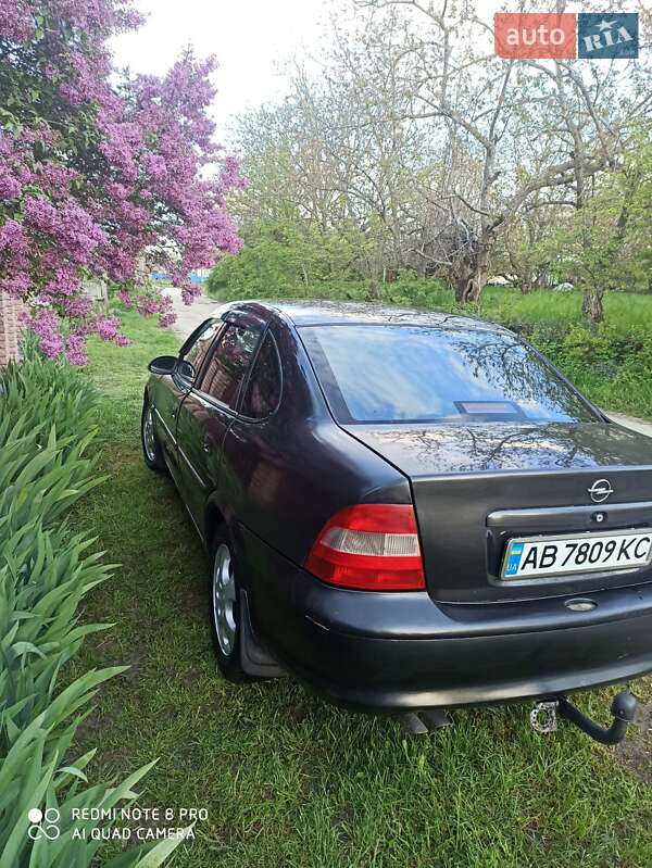Седан Opel Vectra 1997 в Виннице