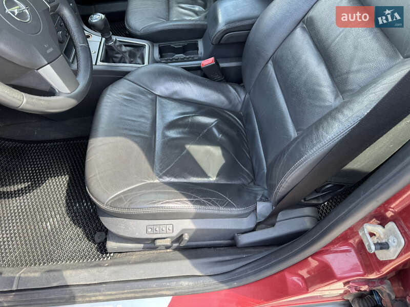 Лифтбек Opel Vectra 2007 в Житомире фото 18 Лифтбек Opel Vectra 2007 в Житомире