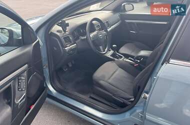 Седан Opel Vectra 2005 в 