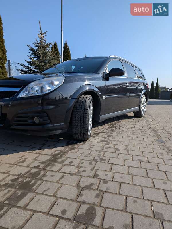 Універсал Opel Vectra 2008 в Самборі