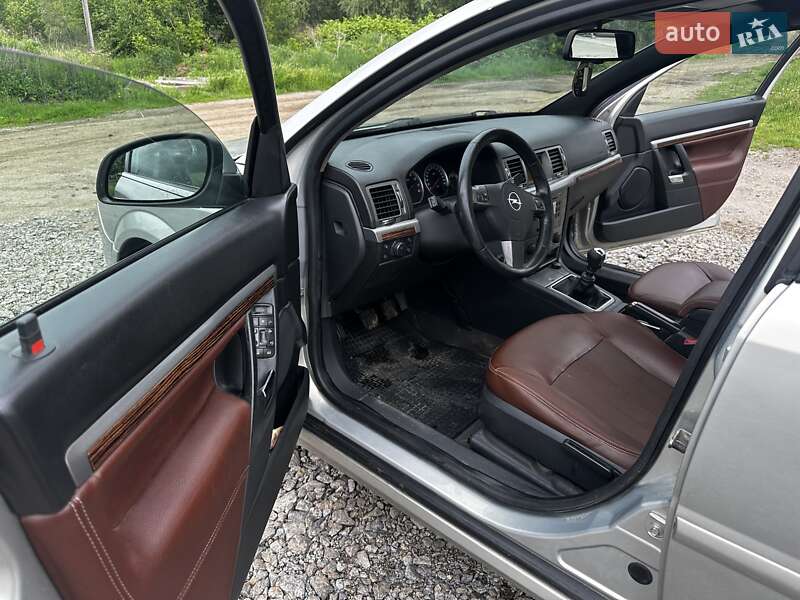 Седан Opel Vectra 2008 в Жмеринці