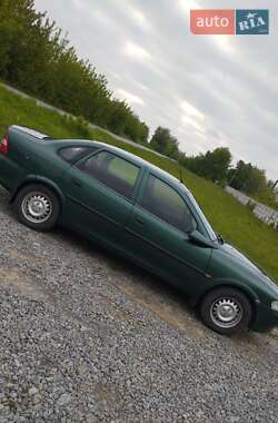 Седан Opel Vectra 1996 в 