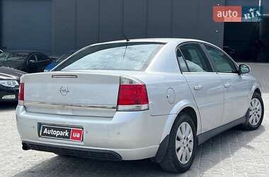 Седан Opel Vectra 2004 в 