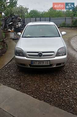 Универсал Opel Vectra 2003 в Рожнове