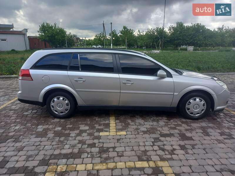 Универсал Opel Vectra 2007 в Теофиполе