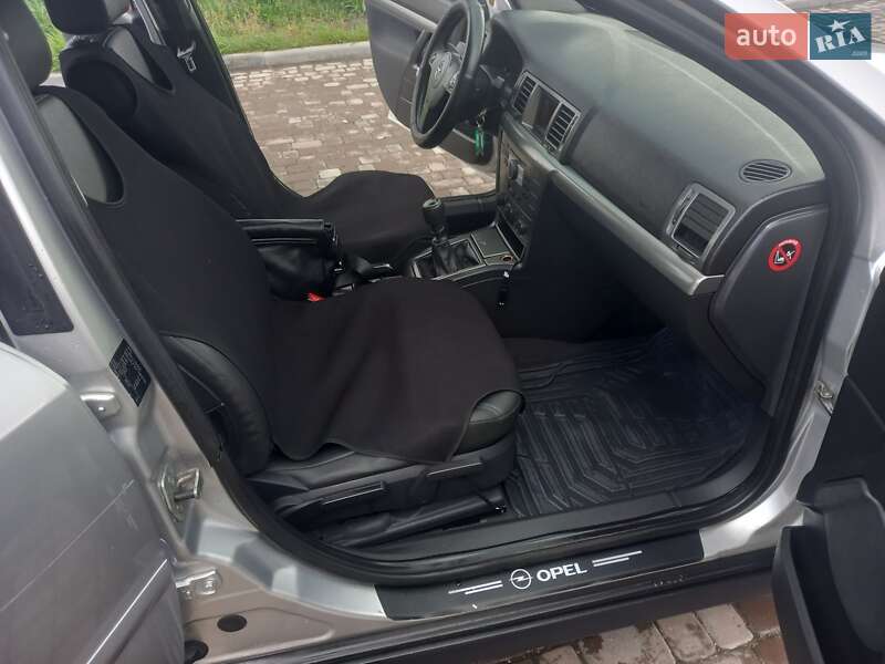 Универсал Opel Vectra 2007 в Теофиполе