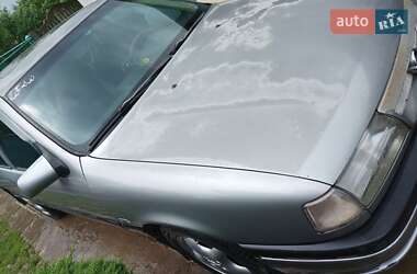 Седан Opel Vectra 1995 в 