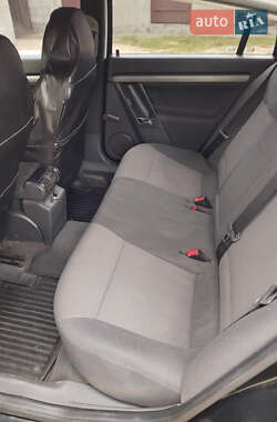Седан Opel Vectra 2003 в 
