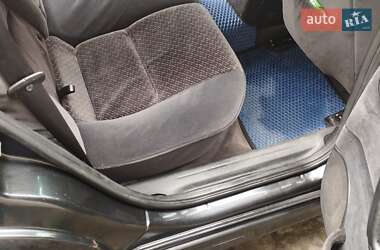 Лифтбек Opel Vectra 2000 в 