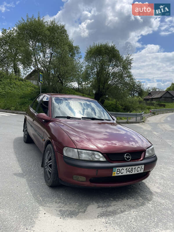 Лифтбек Opel Vectra 1997 в 