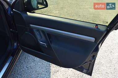 Седан Opel Vectra 2006 в 