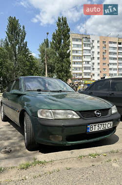 Седан Opel Vectra 1996 в Миколаєві