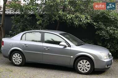 Седан Opel Vectra 2004 в Киеве