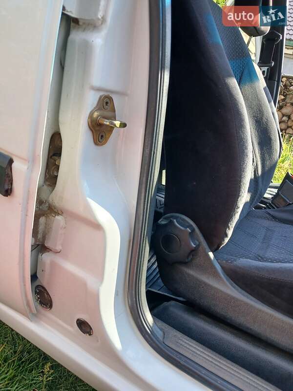 Ліфтбек Opel Vectra 1994 в Кременчуці фото 17 Ліфтбек Opel Vectra 1994 в Кременчуці