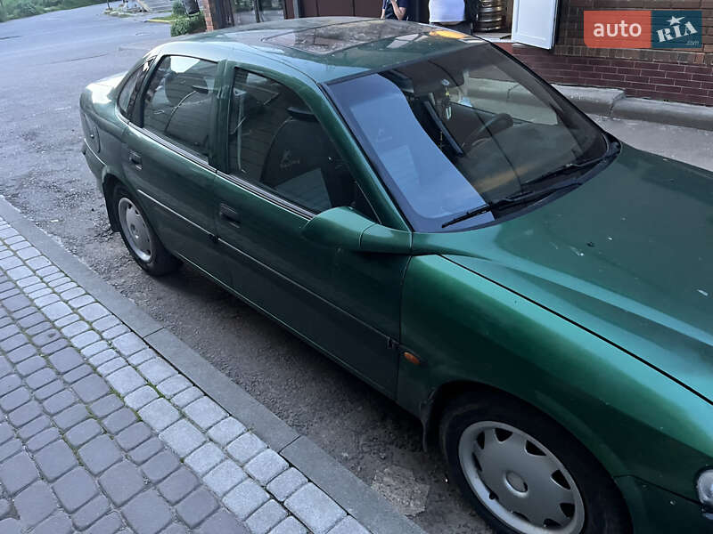 Седан Opel Vectra 1996 в Коломые