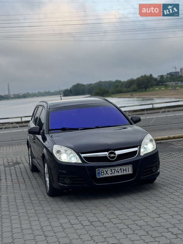 Универсал Opel Vectra 2005 в Хмельницком