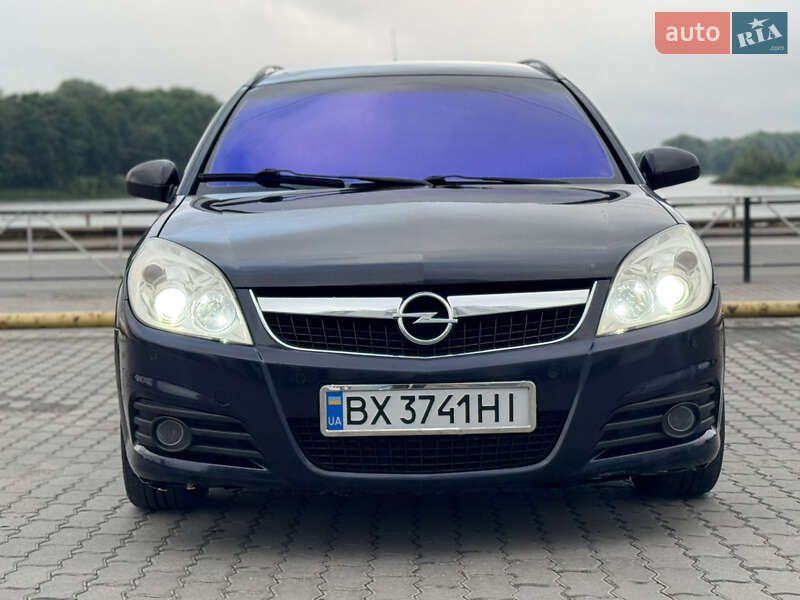 Универсал Opel Vectra 2005 в Хмельницком