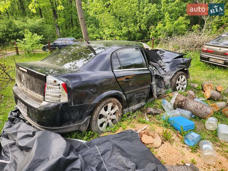 Седан Opel Vectra 2005 в Умані