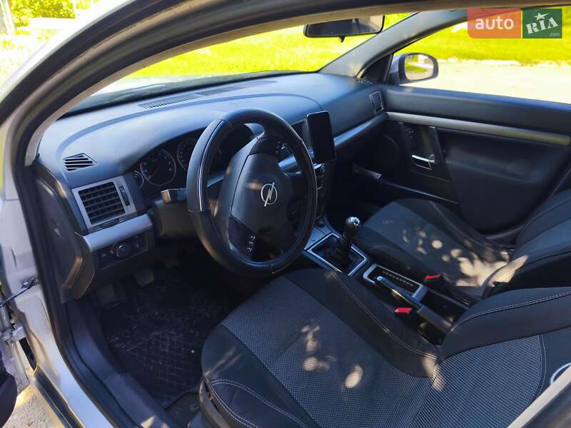 Седан Opel Vectra 2005 в Запорожье фото 13 Седан Opel Vectra 2005 в Запорожье