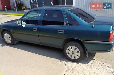 Седан Opel Vectra 1995 в 