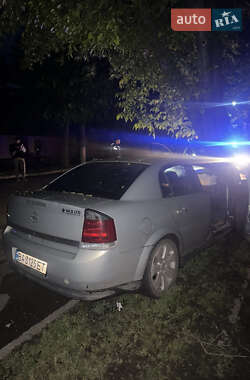 Седан Opel Vectra 2004 в Гайвороні