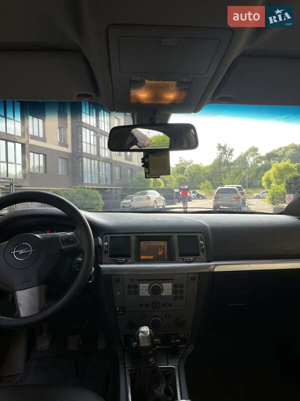 Седан Opel Vectra 2008 в Івано-Франківську фото 12 Седан Opel Vectra 2008 в Івано-Франківську