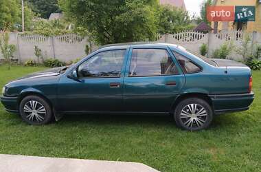 Седан Opel Vectra 1995 в Чернівцях