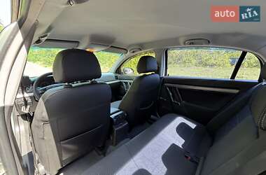 Седан Opel Vectra 2003 в 