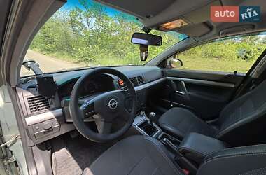 Седан Opel Vectra 2003 в 