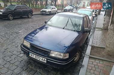 Седан Opel Vectra 1990 в Черновцах