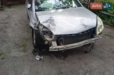 Лифтбек Opel Vectra 2006 в 