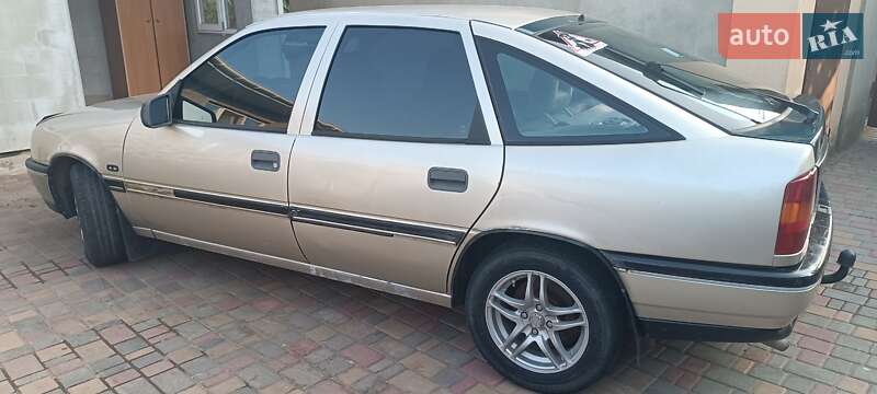 Ліфтбек Opel Vectra 1991 в Біляївці