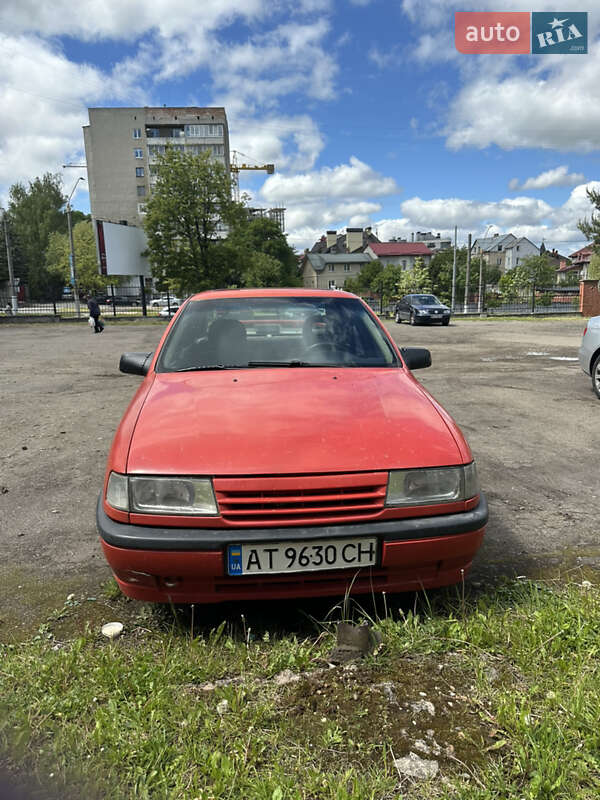 Седан Opel Vectra 1989 в Львові