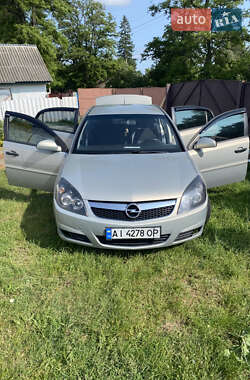 Седан Opel Vectra 2006 в Києві