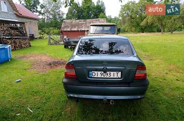 Седан Opel Vectra 1998 в 