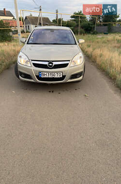 Лифтбек Opel Vectra 2008 в 