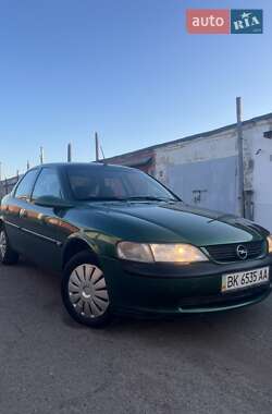 Седан Opel Vectra 1997 в Ровно