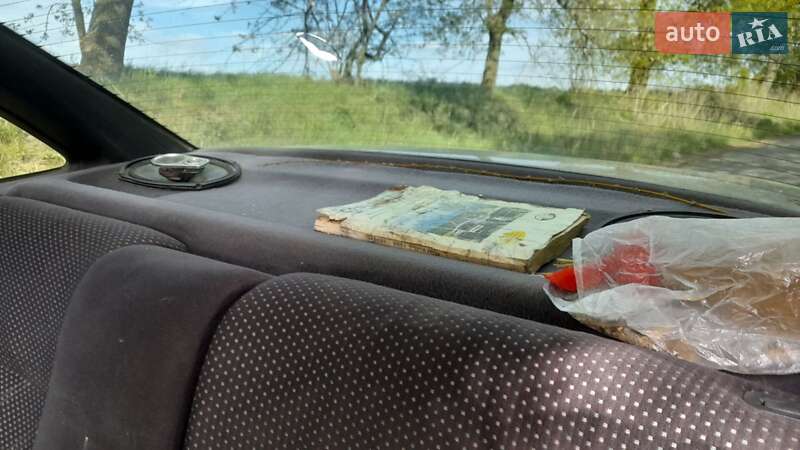 Седан Opel Vectra 1993 в 