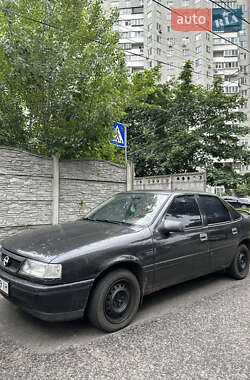 Седан Opel Vectra 1990 в Киеве