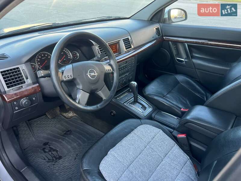 Седан Opel Vectra 2003 в Запорожье