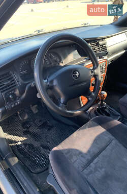 Седан Opel Vectra 1997 в 