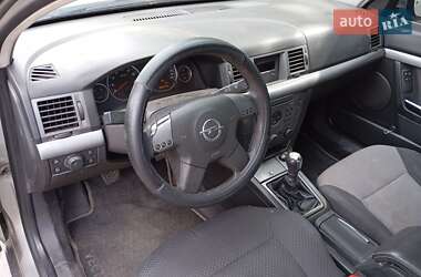 Седан Opel Vectra 2003 в 