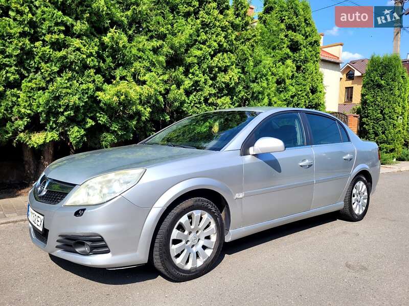 Седан Opel Vectra 2005 в Хмельницком