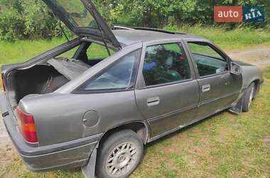 Седан Opel Vectra 1990 в Львові