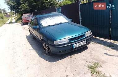 Седан Opel Vectra 1994 в Черновцах