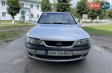 Універсал Opel Vectra 1998 в Полтаві