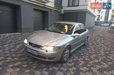 Седан Opel Vectra 2001 в Івано-Франківську