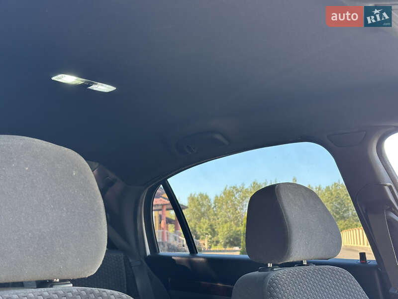 Седан Opel Vectra 2002 в Рожнятове