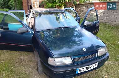 Седан Opel Vectra 1990 в Новом Роздоле