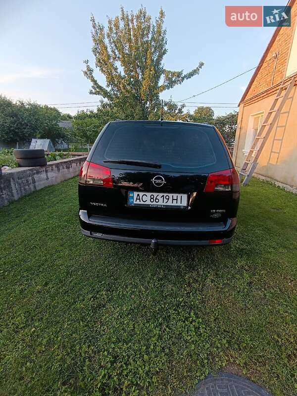 Универсал Opel Vectra 2005 в Луцке